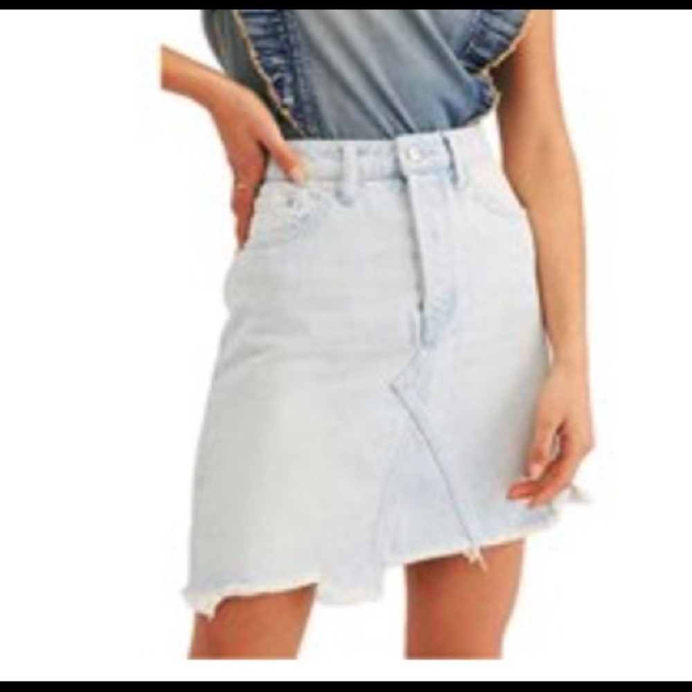 🆕Free People Going Rouge Denim Skirt